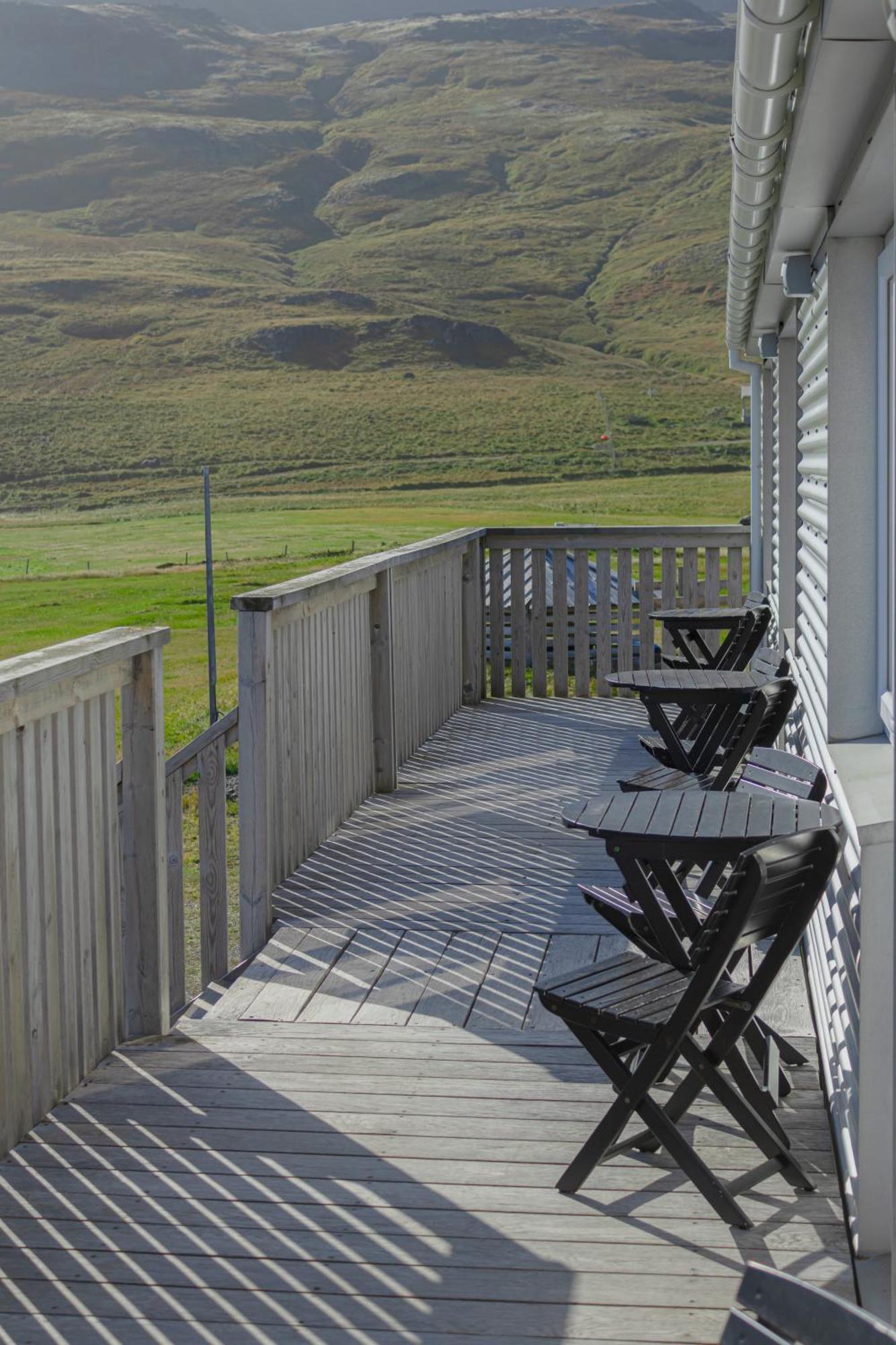 Urdartindur Guesthouse And Cottages Northurfjorthur Ruang foto